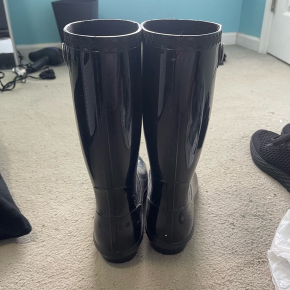 ugg rain boots - Picture 2 of 4